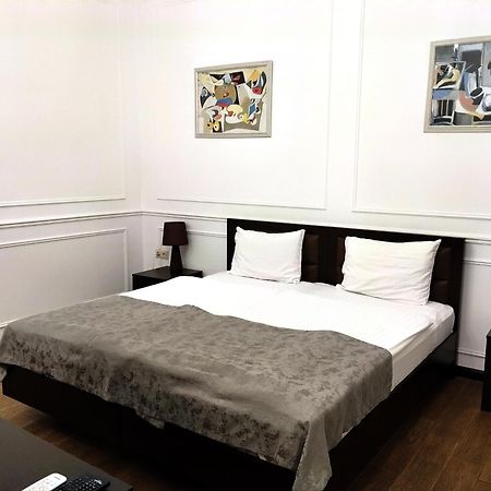 Boutique Living Hotel エレバン エクステリア 写真