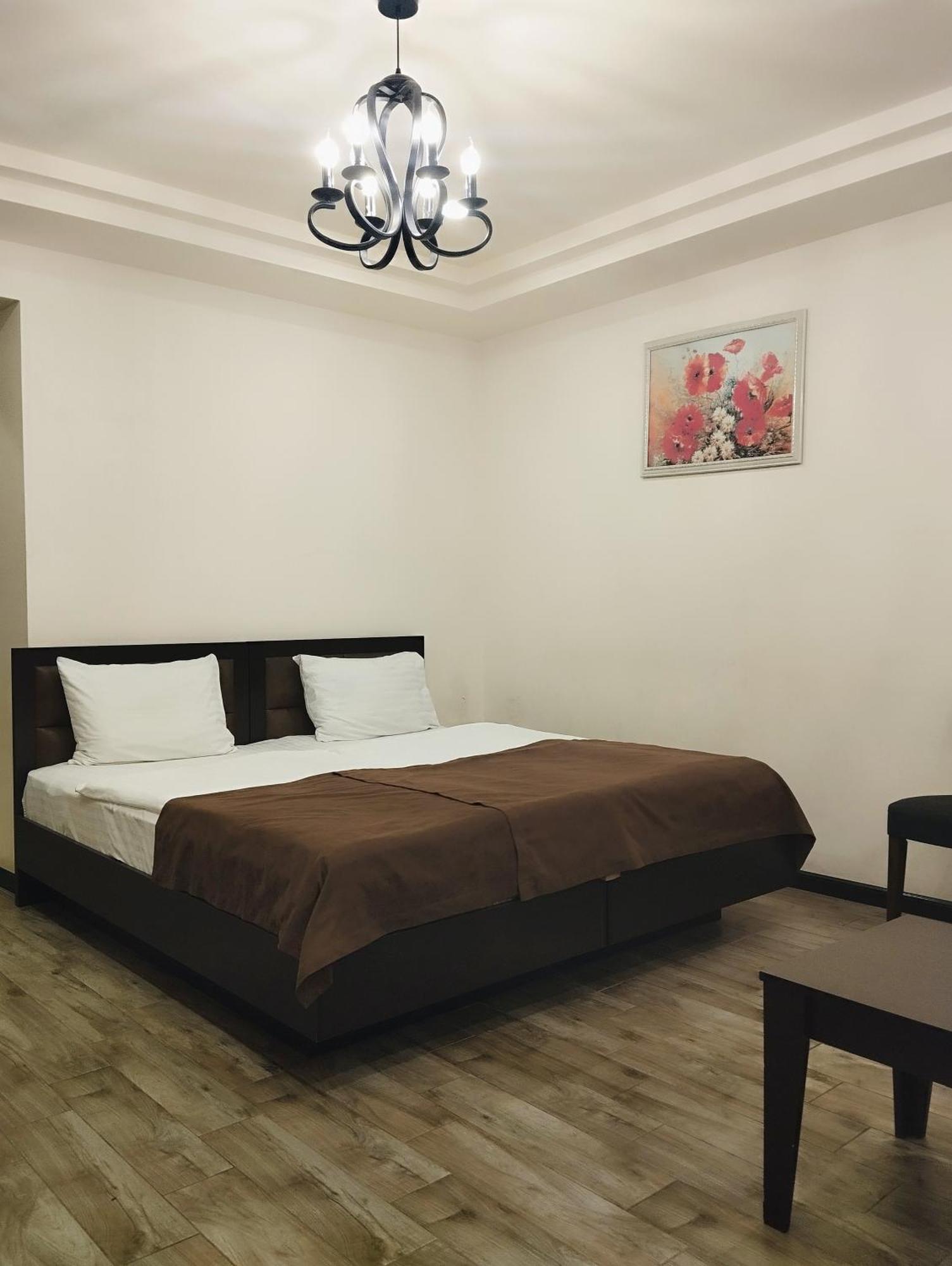 Boutique Living Hotel エレバン エクステリア 写真